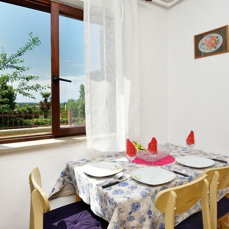Apartment Kuki Πόρετς Εξωτερικό φωτογραφία