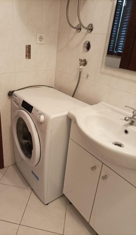 Apartment Kuki Πόρετς Εξωτερικό φωτογραφία